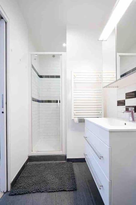 Duplex 45M2 -Zac L'Oreal - Palais De Justice Paris Clichy Bagian luar foto